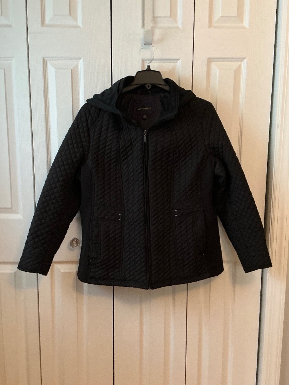 Women’s Weatherproof Hooded Jacket